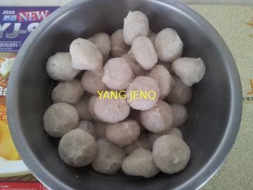 25l / 25l / 5l Automatic Encrusting And Forming Machine For Dates Filled Mammoul, Mochi