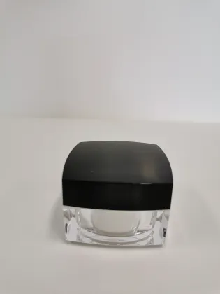 Firming and repairing eye cream facial essence