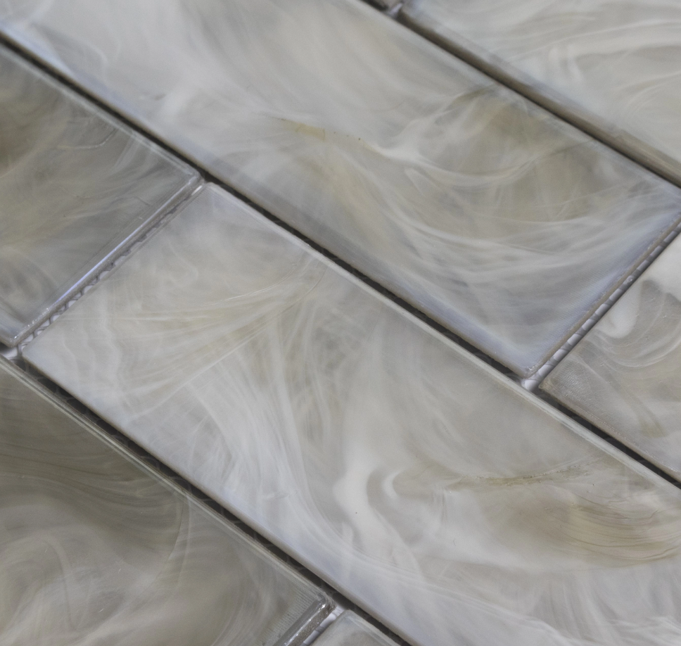 White Cloud Pattern Glass Mosaic Tile Customization