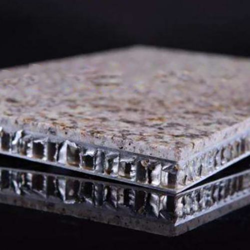 Тытанавыя сотавыя панэлі для архітэктурных прыкладанняў