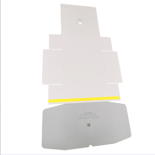 White color corrugated shipping box
