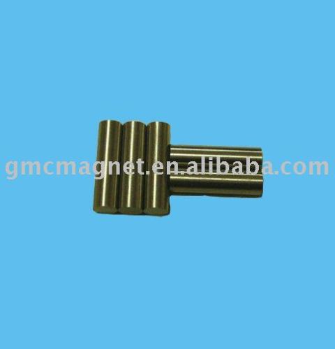 AlNiCo magnet