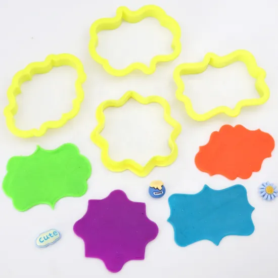 Traditional Door-Shaped Plastic Cookie Mould: A Fun Addition for Baking and Decoration