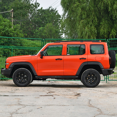 Cel mai popular Bonus de Anul Nou Offroad 5 locuri 4WD Big Tank 300 SUV hibrid pe benzină