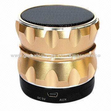 Wireless speakers with variety of classic colors for choice