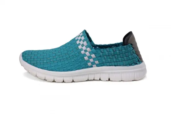 Widened Round-toe And Upturned Toe Design Woven Loafers