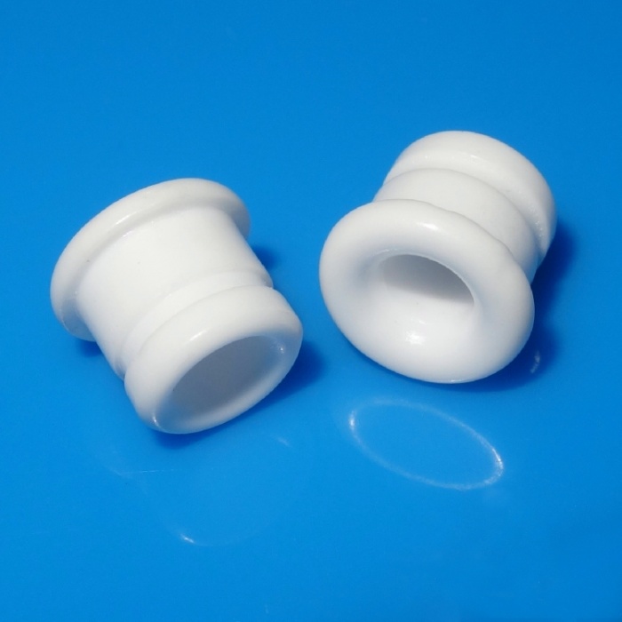 Rillierte Alumina -Keramik Ösen