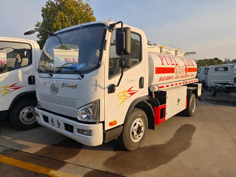 FAW 4x2 6m³ Caminhão de petroleiro