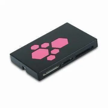 Multi-card Reader, Plug-and-play and Hot-swap Supported