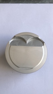 Piston For Toyota 5EFE Engine Piston13101-11130 13101-11131
