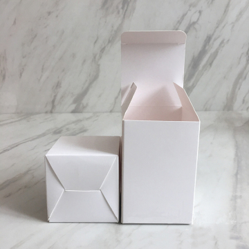 Custom Plain Die-Cut White Cardboard Gift Box