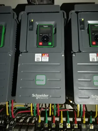 Schneider Electric ATV610D15N4 20HP Three-Phase Inverter