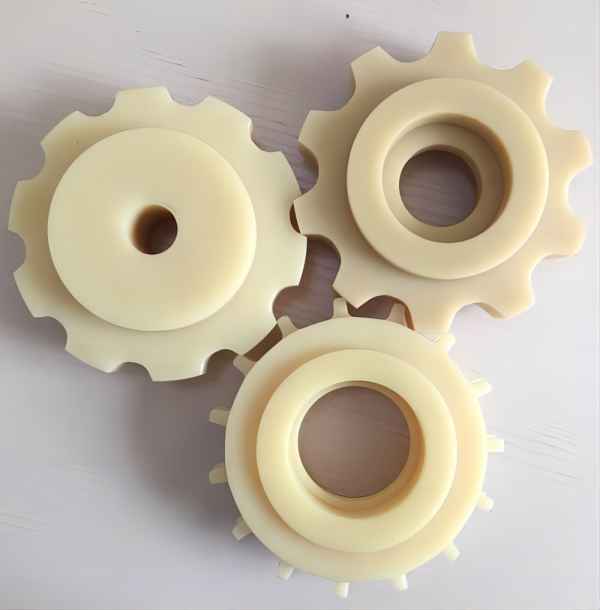 NYLON gear