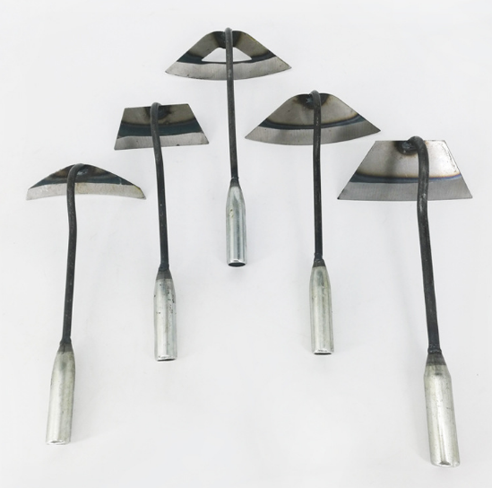 Outdoor all-steel weeding tool household portable vegetable digging hoe agricultural flower triangle hoe