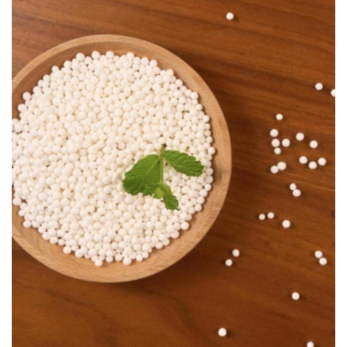 Small white tapioca pearl balls