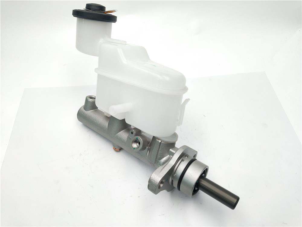 Brake Master Cylinder para Toyota Hliux Pickup 05-15