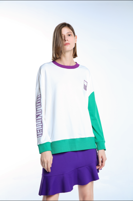 SWEATSHIRT WITH CONTRAST NECK AND SLEEVE