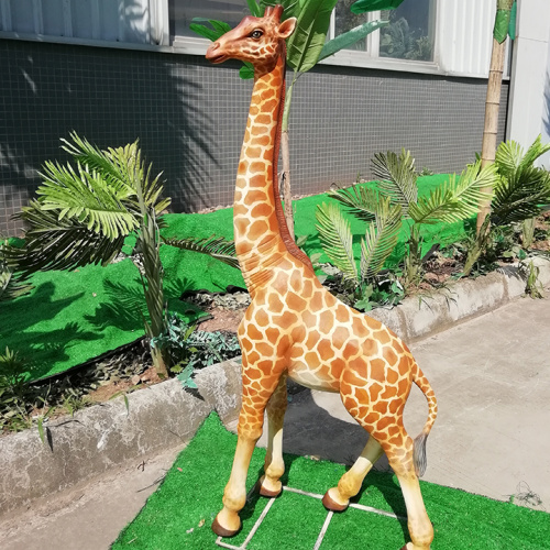 Custom Life-Size Animatronic Giraffes