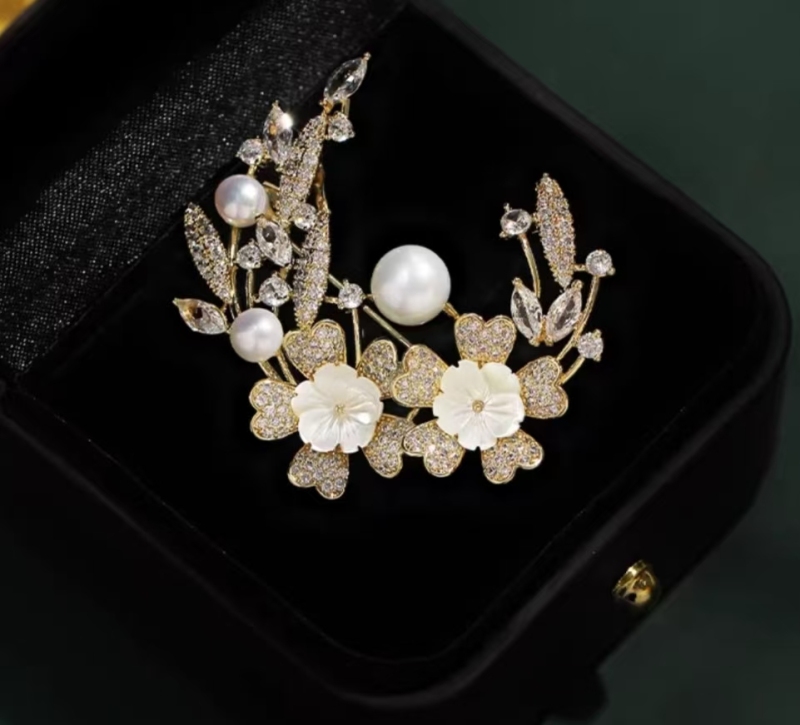 Laurel cherry blossom brooch