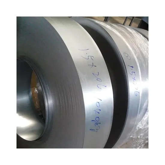Customizable Hot Rolled Carbon Steel Strip from China Manufacturer: 2000-12000mm and Beyond