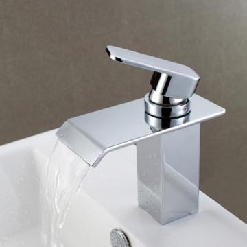 High-quality Glass Waterfall Mixer bathroom bath faucet