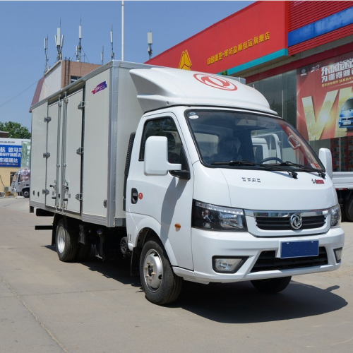 Caminhão da carga de Dongfeng com a caixa selada da carga