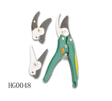 Deluxe Pruner with 3 Head