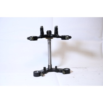 Senosa de horquilla delantera triple con diseño ajustable