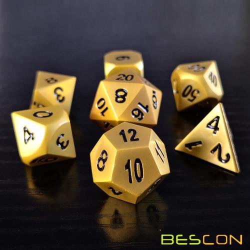 Bescon Heavy Duty Deluxe Matt Doré Ensemble de dés en Métal Massif, Or Métallique Polyédrique D &amp; D RPG Jeu Dés 7pcs Ensemble