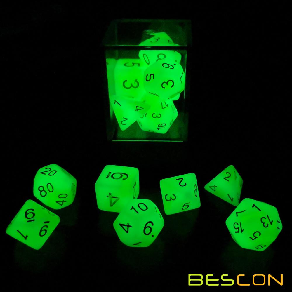Luminous Jade Game Dice Set 5