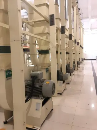 Dust removal centrifugal fans