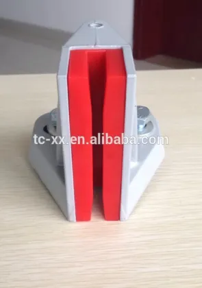 Elevator guide rail shoes