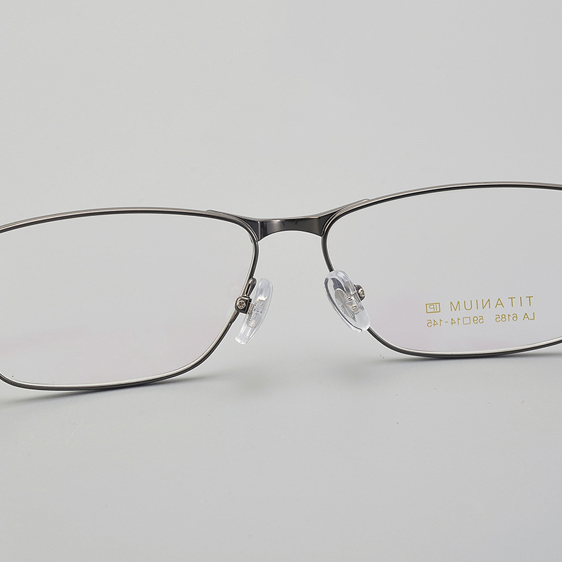 Men Design Titanium Eyewear