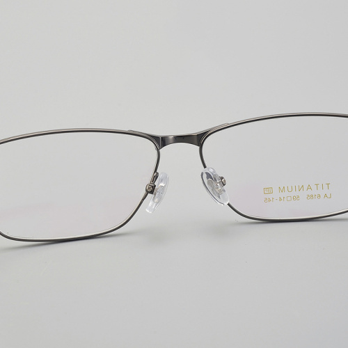 Men Design Titanium Eyewear