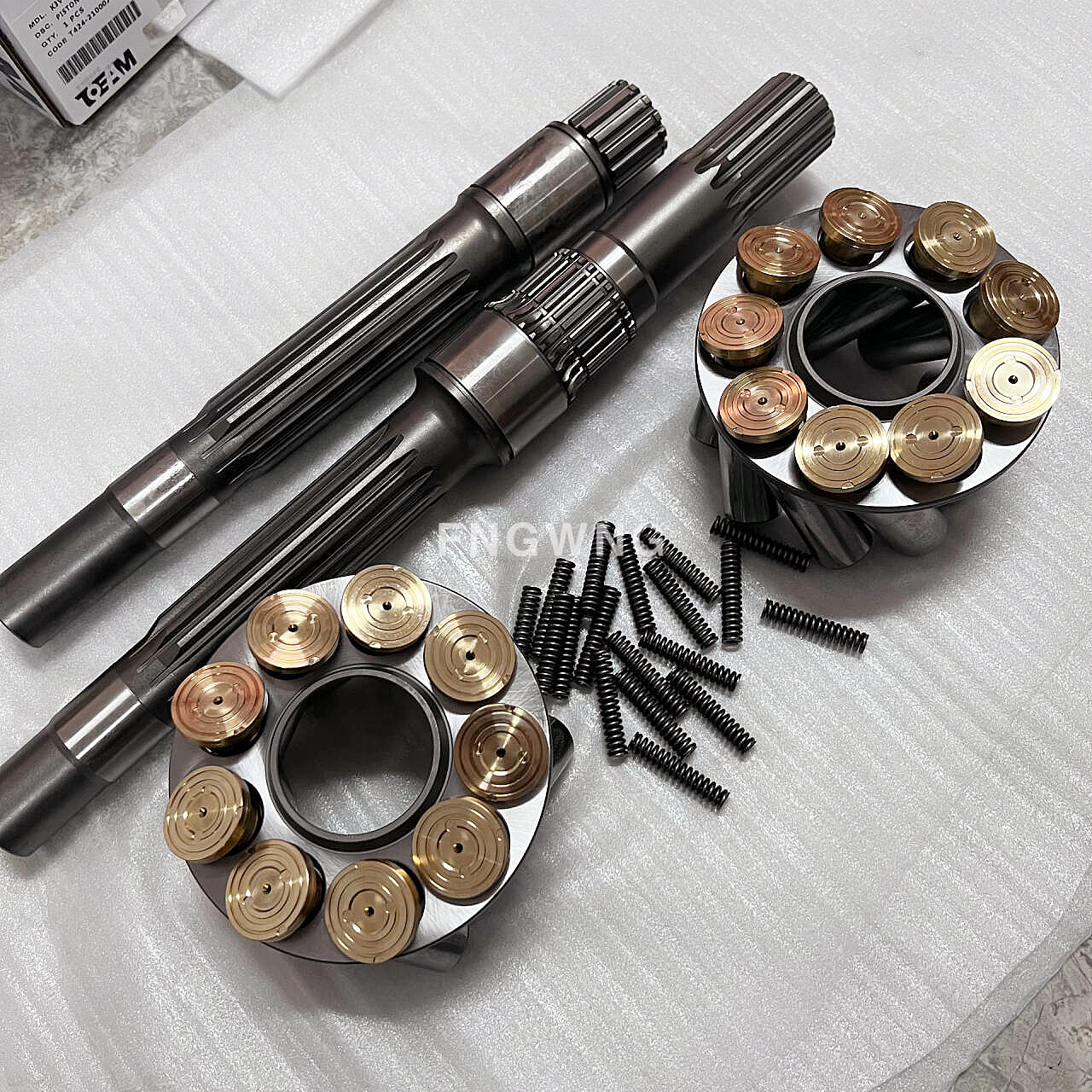 K3V112DP Hydraulic Parts Cylinder Block Ball Guide Drive Shaft Valve Plate Piston Shoe Repair Kit For Kobelco5