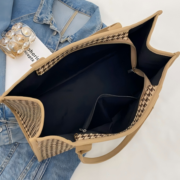 다재다능하고 간단한 여성 토트 백 Versatile and simple women's tote bag