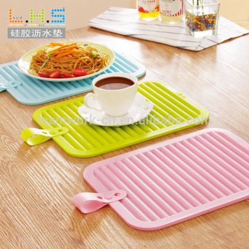 European style graceful heat protection silicon table mat