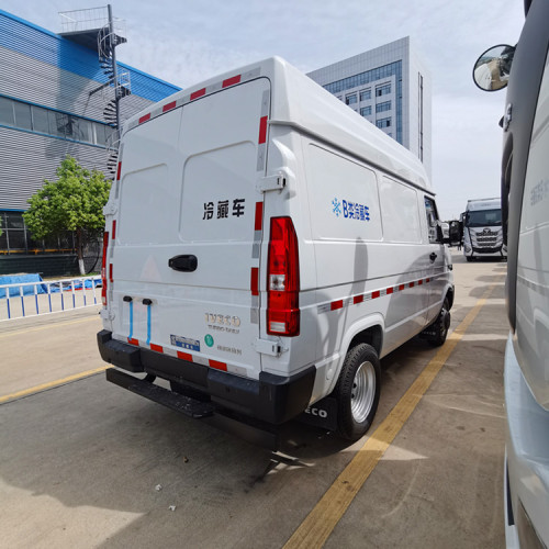 Железокрепный грузовик iveco хлеб