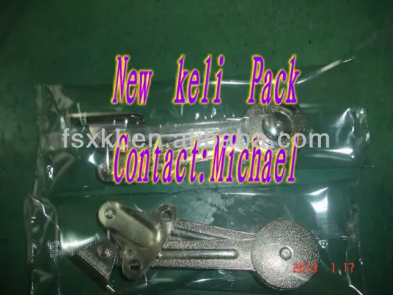 Metal products packaging machine