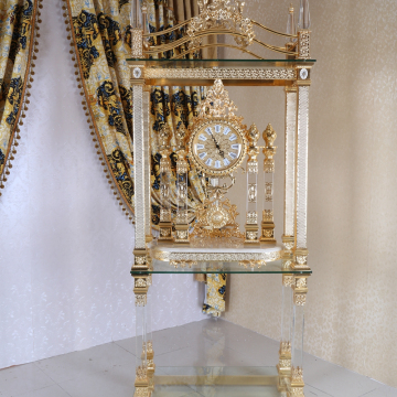 Golden Copper Decorated Multi-story Luxury Hotel Shop Display