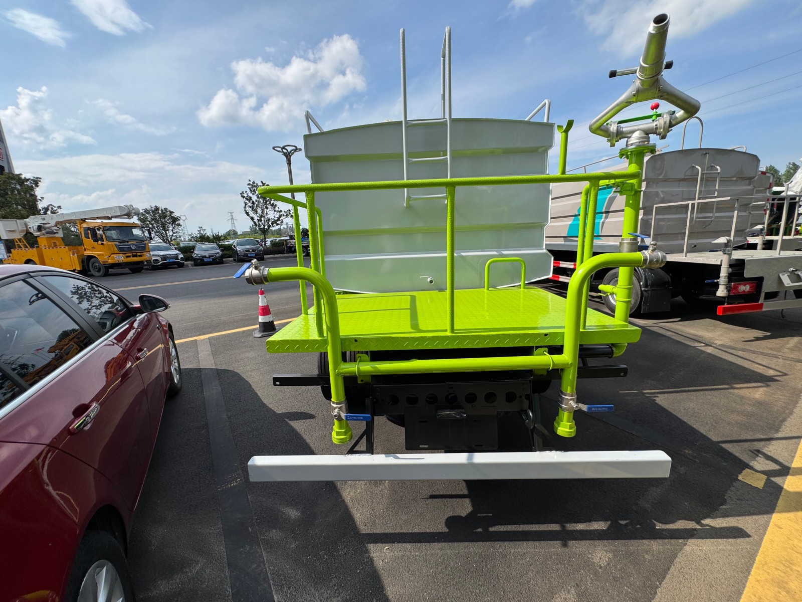 7m³ Sprinkler Truck