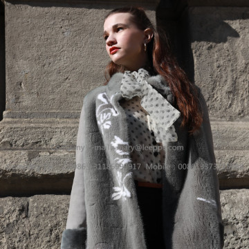 เสื้อคลุมขนสัตว์ Kopenhagen Lady Mink ในฤดูหนาว