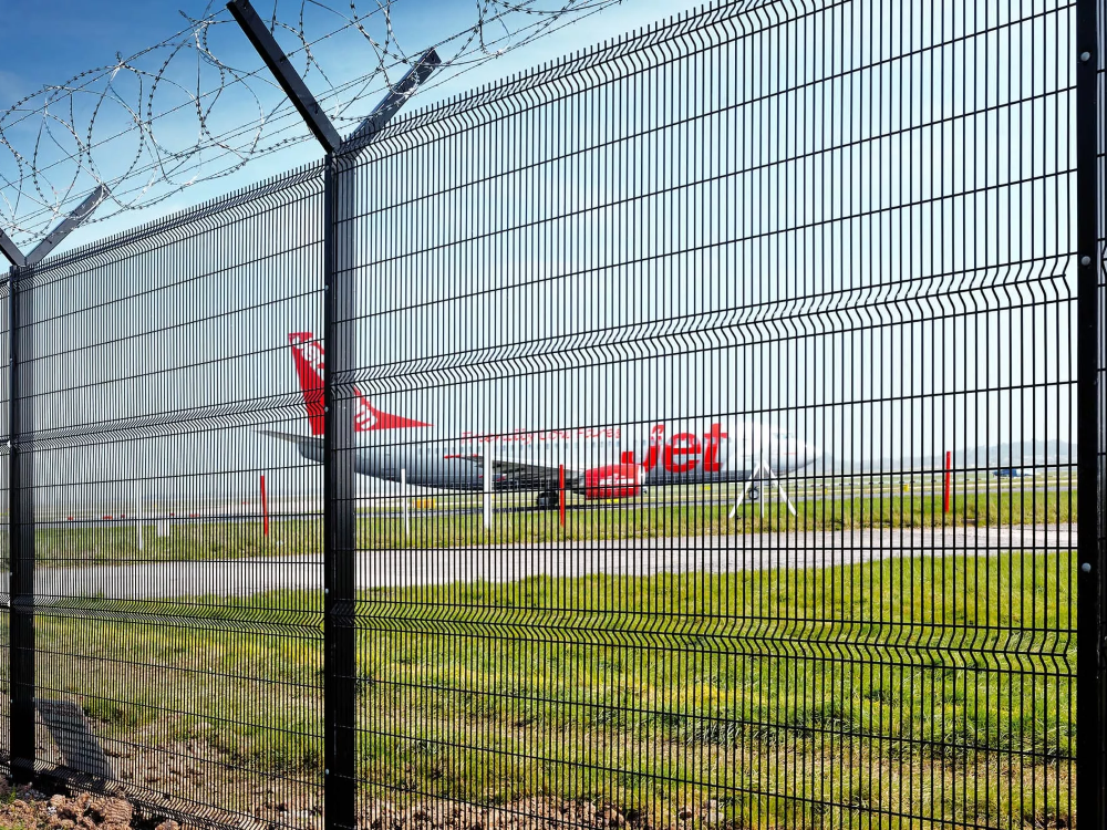 358fence