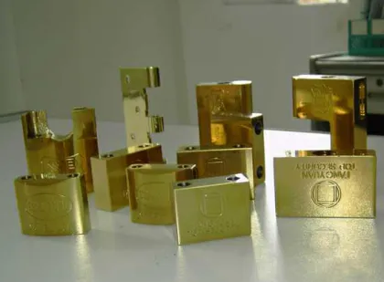 Chuanggao Titanium Nitride Vacuum Coating Machine: Precision Engineering Solutions