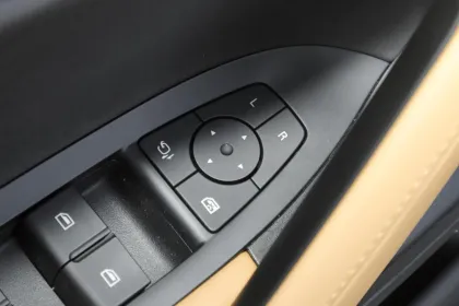 Roewe RX5 2023 Flagship Smart Driving 4WD Gasoline Car - Manufacturer Hot Sale