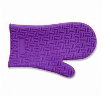 Household gloves