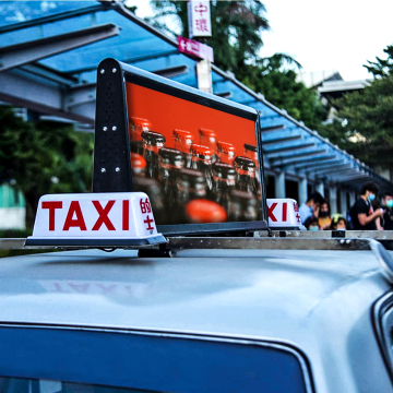 Taxi Top Car Roof Screen: Backseat LED Display Advertising System