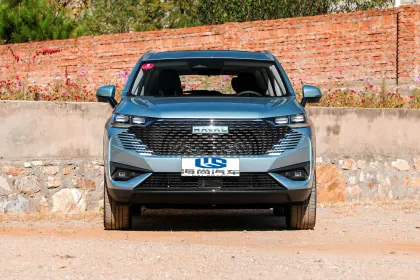New Haval H6 Hybrid 5-Door SUV: Plug-In HEV Electric Vehicle