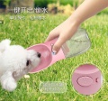 Distributeur d&#39;eau potable pour chien potable tasse de boisson pour animaux de compagnie bouteille d&#39;eau en plastique pour chien avec corde suspendue