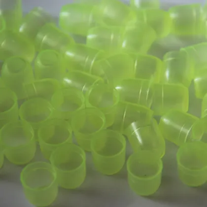 2018 Plastic bee prison honey bee queen cells